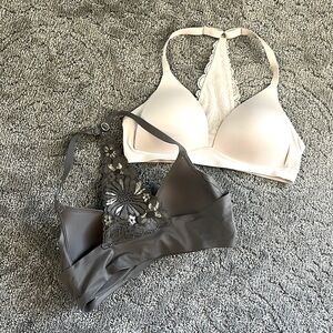 Aerie Real Sunnie Wireless Sexy Back Bra 34C Crème and Dark Grey